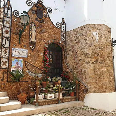 Corte Real O - Above Old Town * البوفيرا